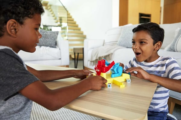 Mattel Games Rock 'Em Sock 'Em Robots Knock or Block