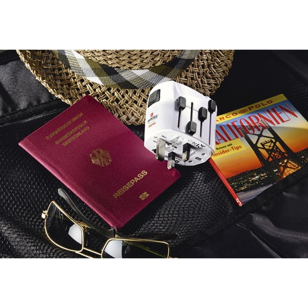 Hama World Travel Pro pistorasia-adapteri Universaali Valkoinen