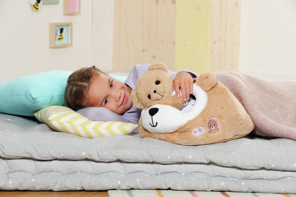 BABY born Bear Sleeping Cave Dukke sovepose