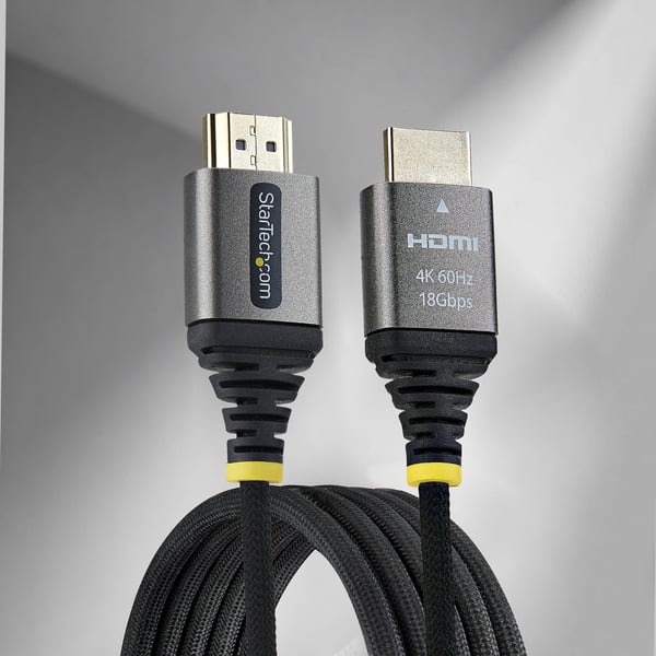 StarTech.com HDMI2-FLEX-4K60-1M HDMI-kaapeli HDMI-tyyppi A (vakio) Musta, Hopea