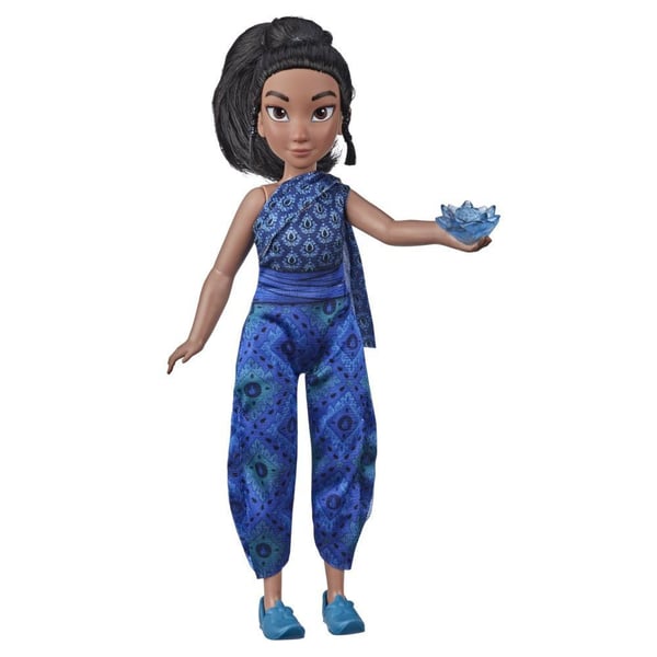 Hasbro E94685L0 nukke