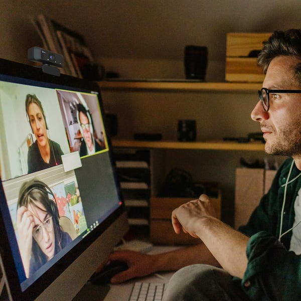 j5create JVCU100-N USB™ HD-webkamera med 360° drejning