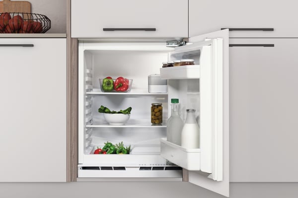 Indesit INBUL021 jääkaappi Kiinteä 144 L Harmaa