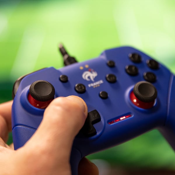 Konix KX FFF SWITCH/PC PAD BLUE Svart, Blå USB Spelplatta Analog / Digital Nintendo Switch, PC