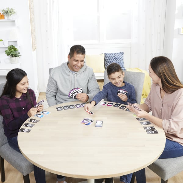 Hasbro Gaming F4205101 sällskapsspel Kortspel Strategi
