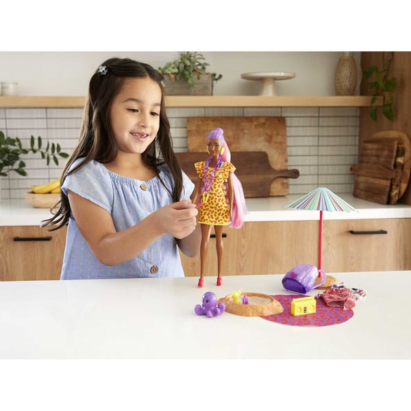 Barbie GTN18 dockor
