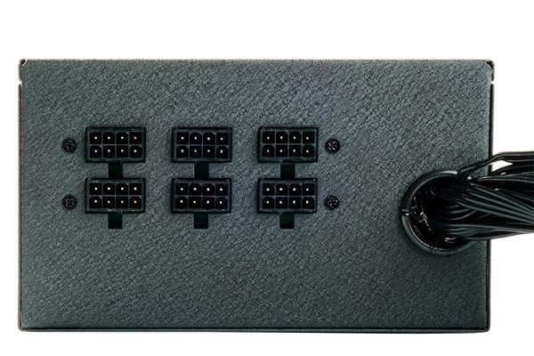 itek BD700 virtalähdeyksikkö 700 W 24-pin ATX ATX Musta