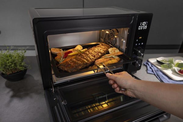 Hisense HOM30AF Svart