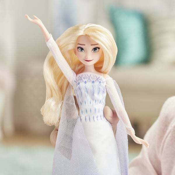 Disney Frozen 2 E8880XF2 dukke