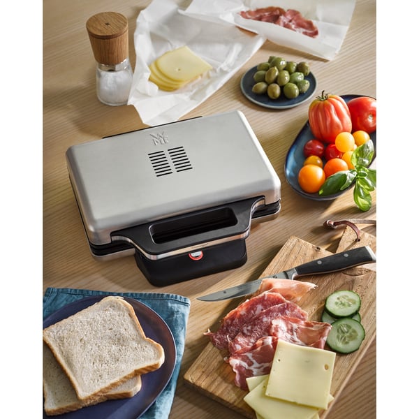 WMF 0415150011 sandwichtoaster 800 W Sort, Sølv