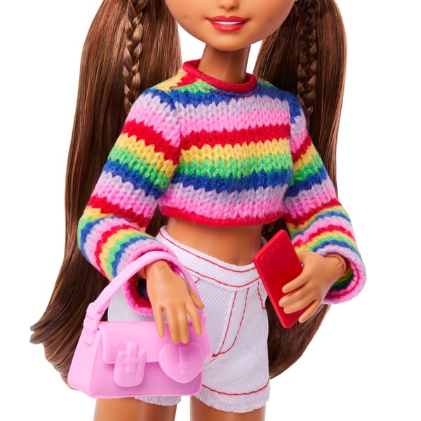 Barbie Dream Besties WEEKEND GETAWAY TERESA Doll and Accessories