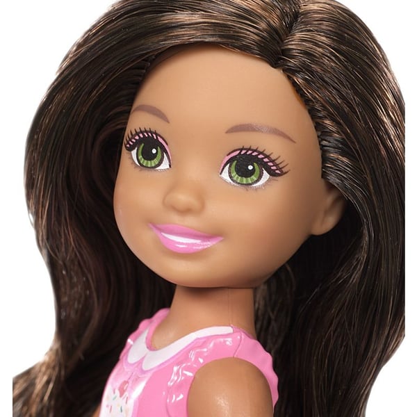 Barbie Club Chelsea Doll and Ice Cream Cart
