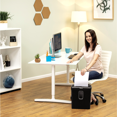 Fellowes Powershred P-30C paperisilppuri Ristiinleikkaava 22 cm Musta