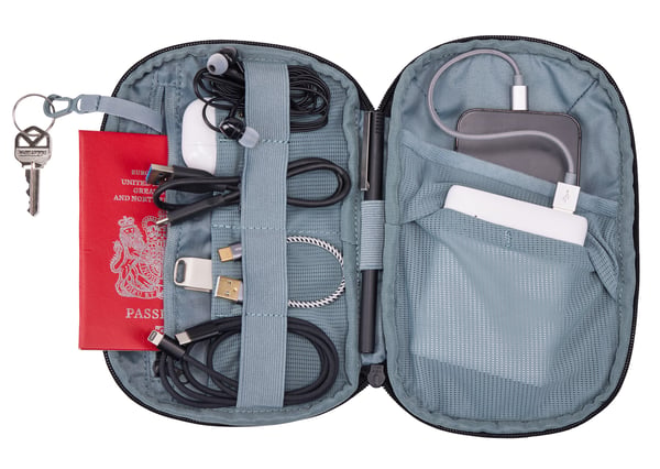 Thule Subterra 2 TSPW401 Black Hylde etui Polyester Sort