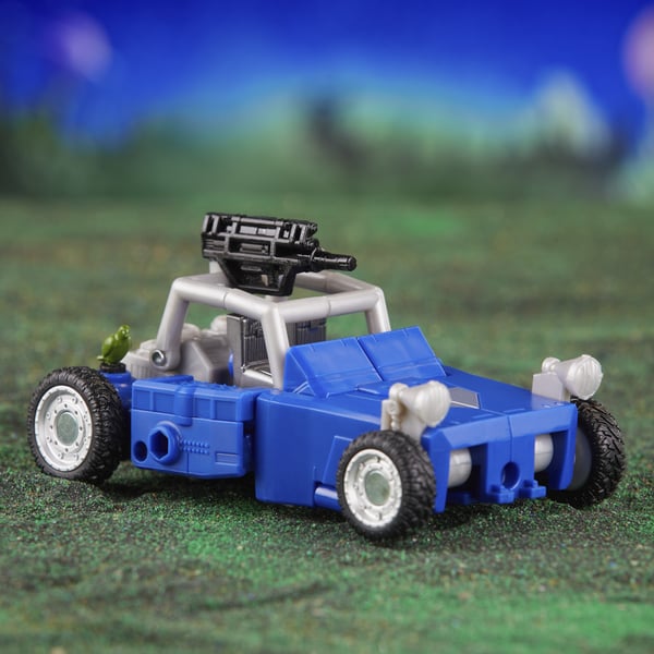 Hasbro Transformers: Legacy Generations Beach Comber