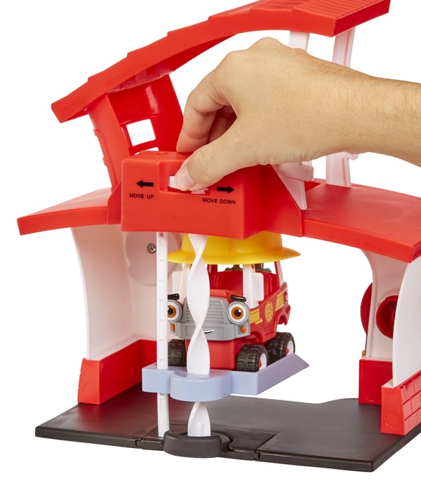 Little Tikes Let's Go Cozy Coupe Fire Station