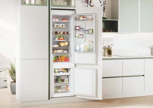 Candy Fresco CCUBT5519EW Indbygget 281 L Hvid