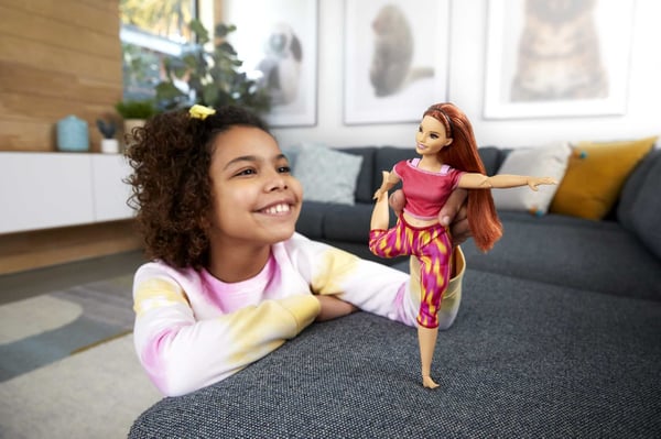 Barbie Made to Move Barbie-dukke