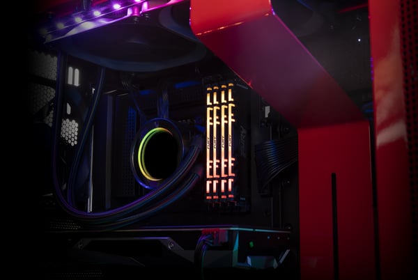 Kingston Technology FURY 16 Gt 3200 MT/s DDR4 CL16 DIMM (2 kpl:n pakkaus) Renegade RGB