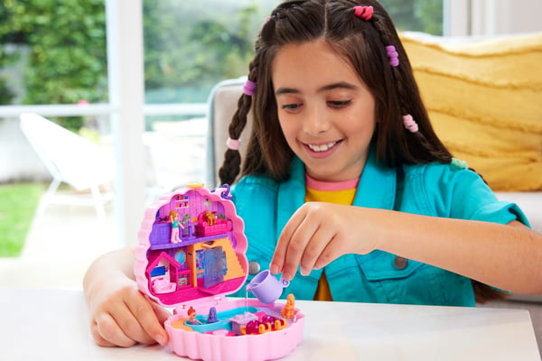 Polly Pocket GROOM& GLAM POODLE COMPACT