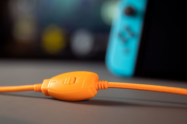 Konix Naruto 80381117963 hörlur och headset Kabel Huvudband Spela Svart, Vit, Gul