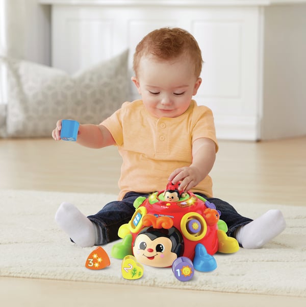 VTech Super Coccinelle Des Formes
