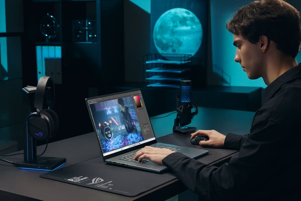 ASUS ROG Zephyrus G16 GU606AP-TB041W Intel Core Ultra 9 386H Laptop 40,6 cm (16") WQXGA 32 GB LPDDR5x-SDRAM 1 TB SSD NVIDIA GeForce RTX 5070 Wi-Fi 7 (802.11be) Windows 11 Home Tysk Grå