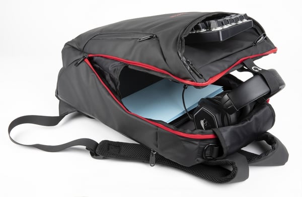 Konix Drakkar KX DK RAGNARR 17' GAMING BACKPAC 43,2 cm (17") Rygsæk Sort, Rød
