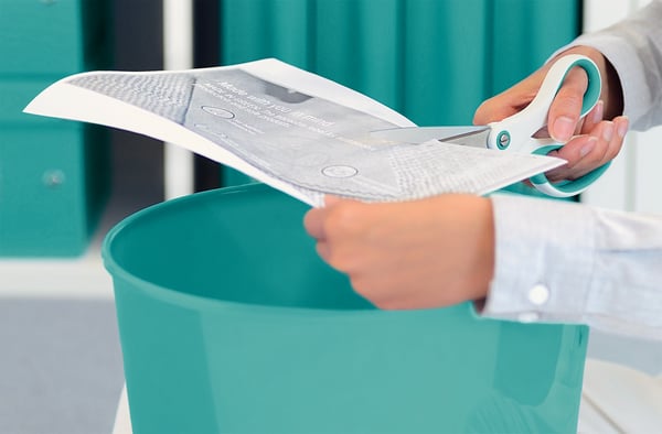 Leitz WOW Titanium toimistosakset 205 mm