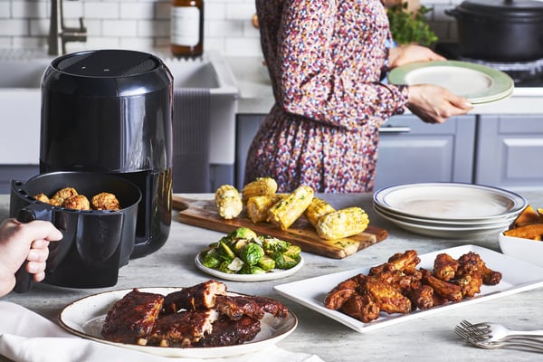 Tefal Easy Fry EY3018 Single 1,6 l Fristående Varmluftsfritös Svart