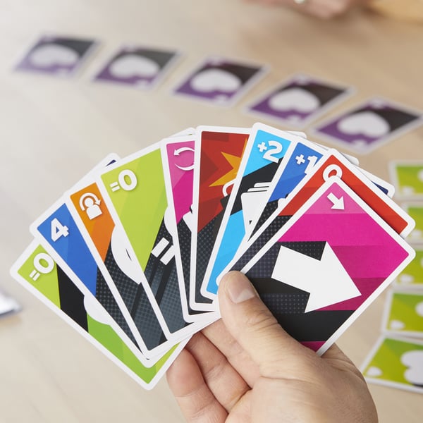 Hasbro Gaming F4205101 sällskapsspel Kortspel Strategi