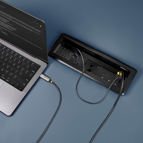 StarTech.com 15,2 m USB-C - HDMI aktiivinen optinen kaapeli (AOC)