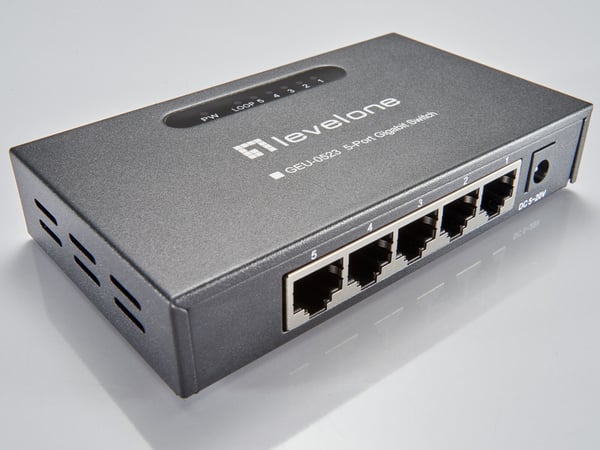 LevelOne GEU-0523 netværksswitch Ikke administreret Gigabit Ethernet (10/100/1000) Sort
