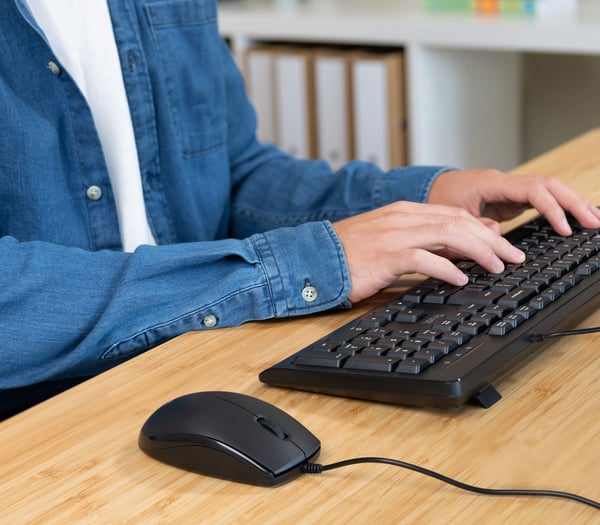 Trust TKM-250 tastatur Mus inkluderet USB QWERTZ Tysk Sort