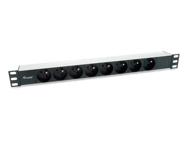 Equip 333313 strømforsyningsenhed (PDU) 8 AC stikkontakt(er) 1U Sort, Sølv