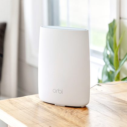 NETGEAR LBR20 langaton reititin Gigabitti Ethernet Kaksitaajuus (2,4 GHz/5 GHz) 4G Valkoinen