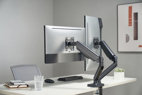Equip 650121 skærmbeslag og -stativer 68,6 cm (27") Skrivebord Sort