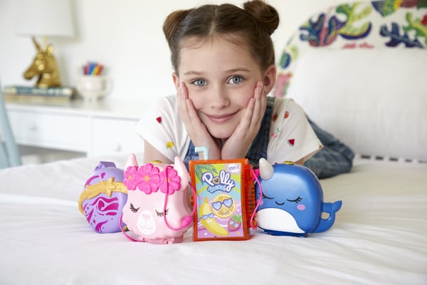 Polly Pocket Freezin' Fun Narwhal Compact