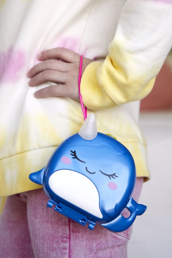 Polly Pocket Freezin' Fun Narwhal Compact