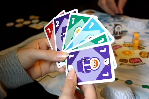 Tactic Go Go Eskimo Lautapeli Triviapeli