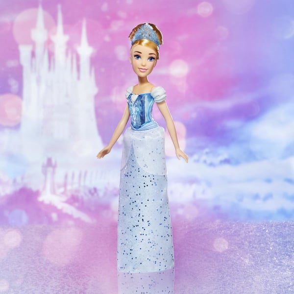Hasbro F08975X7 nukke