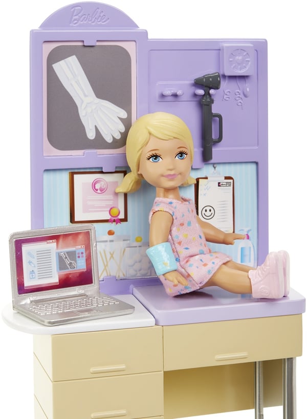 Mattel DKJ12 dukke