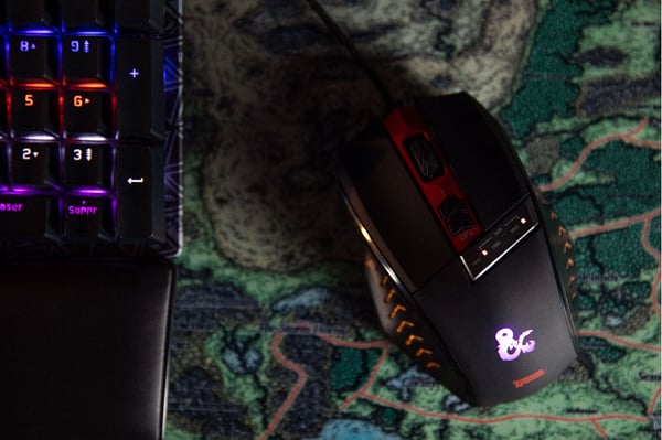 Konix KX DND GAMING MOUSE hiiri Pelaaminen Oikeakätinen USB A-tyyppi Optinen 2500 DPI