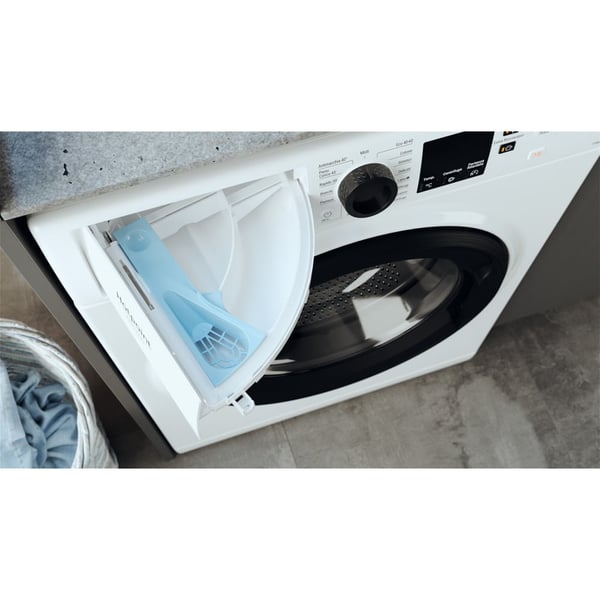 Hotpoint Active 40 NF1046WK IT Pesukone Edestä täytettävä 10 kg 1351 RPM Valkoinen