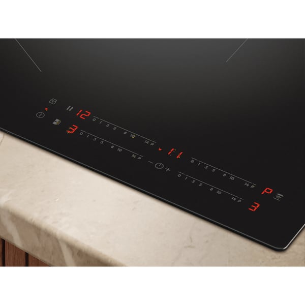 Electrolux EIV83443CT Svart Inbyggd 80 cm Induktionshäll med zon 4 zone(s)