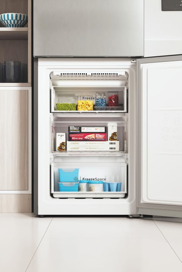 Indesit INFC9 TI22X Fritstående 367 L Rustfrit stål