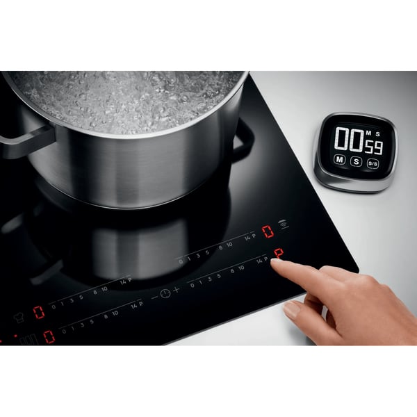 Electrolux EIV83443CT Svart Inbyggd 80 cm Induktionshäll med zon 4 zone(s)