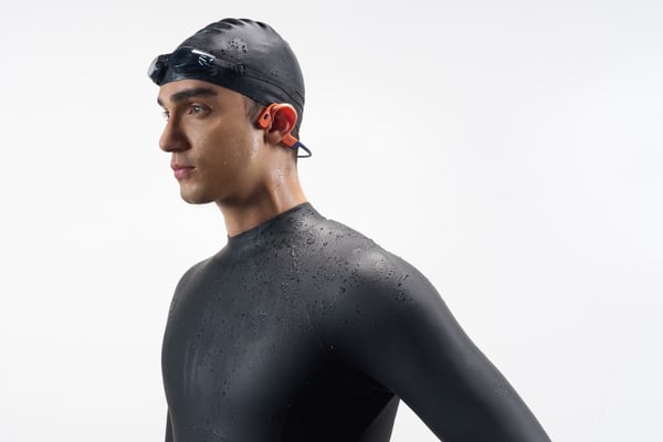 SHOKZ OpenSwim Pro Headset Trådløs Halsbånd Sport Bluetooth Sort, Rød