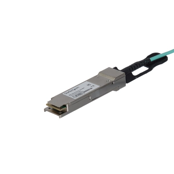 StarTech.com MSA-kompatibel aktiv QSFP+-optikkabel - 10 m
