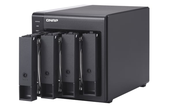 QNAP TR-004 Hölje för lagringsenheter HDD- / SSD kabinett Svart 2.5/3.5"